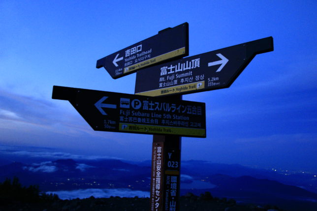 012483751fcab8a1c0c23d36ed6194cd58dec4258f